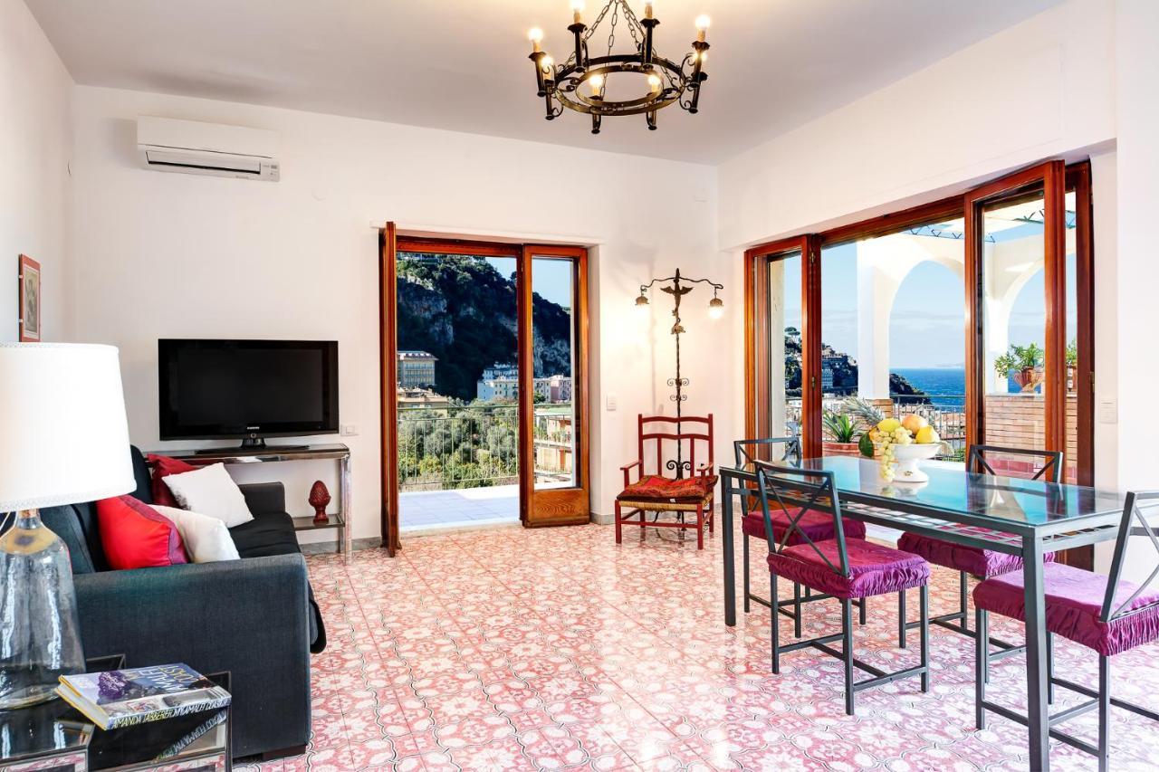 Parsano Apartment *